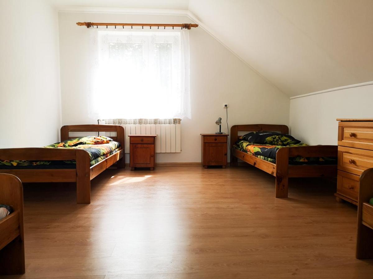 Villa Bieszczadzki Dom Nad Stawem Ropienka Esterno foto